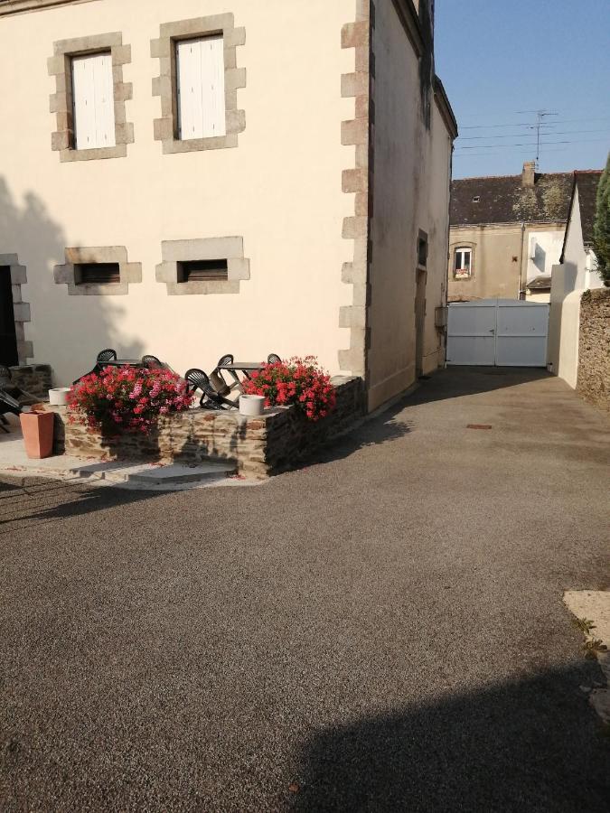 Отель Le Casse Noisettes Gourin Экстерьер фото